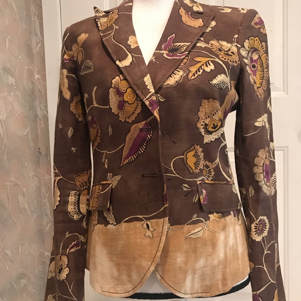 Etro floral linen jacket perfect for spring